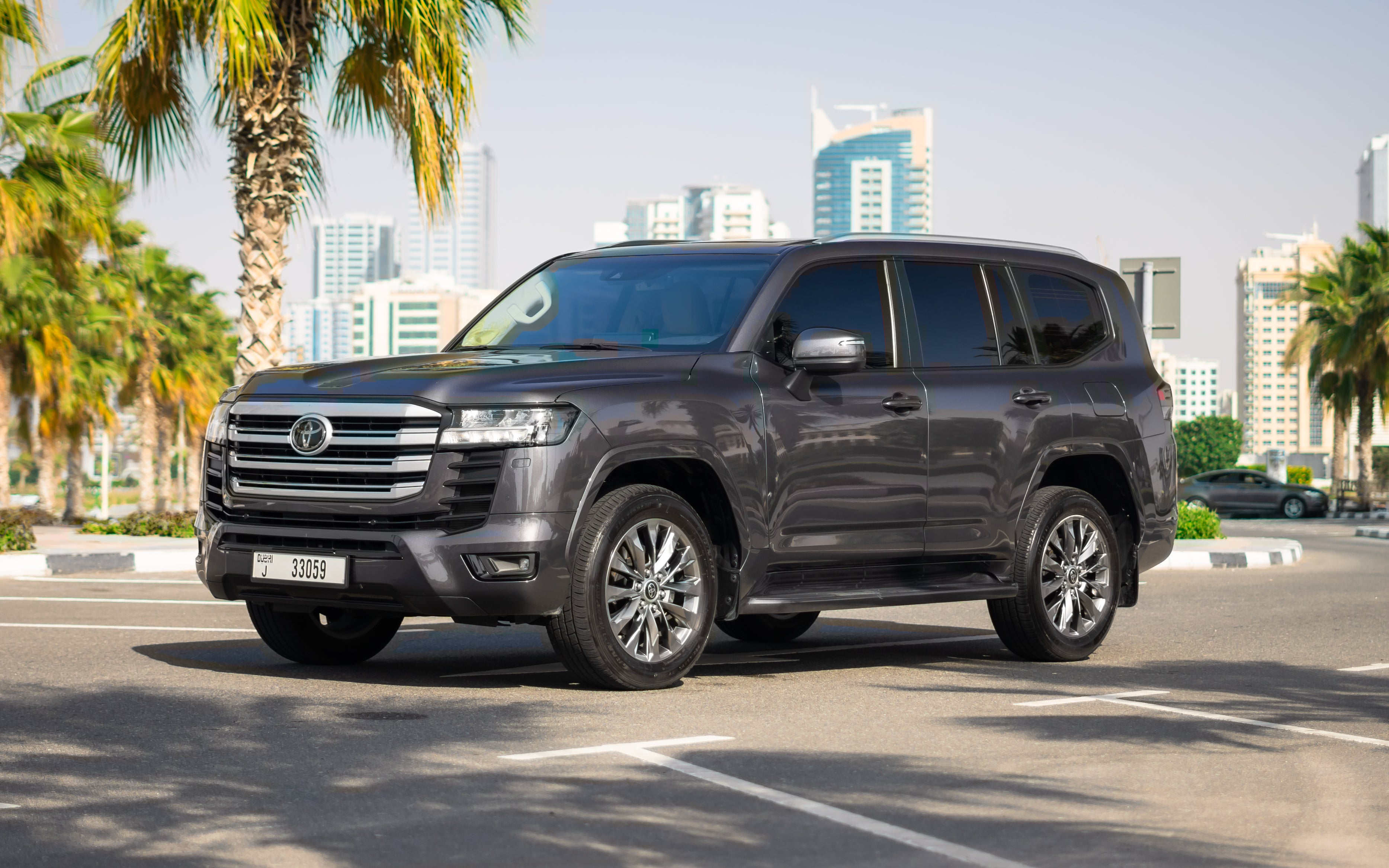 2022 Toyota Land Cruiser GXR Twin Turbo rental Dubai – premium twin-turbo SUV rental with airport delivery by OX4 Car Rental